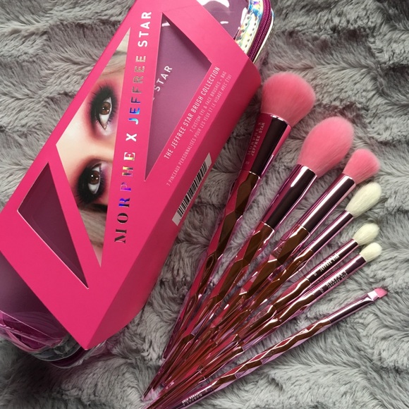 Morphe X Jeffree Star ⭐️ Brush Set & Sponge Trio - Picture 3 of 6